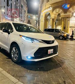 تويوتا سيينا